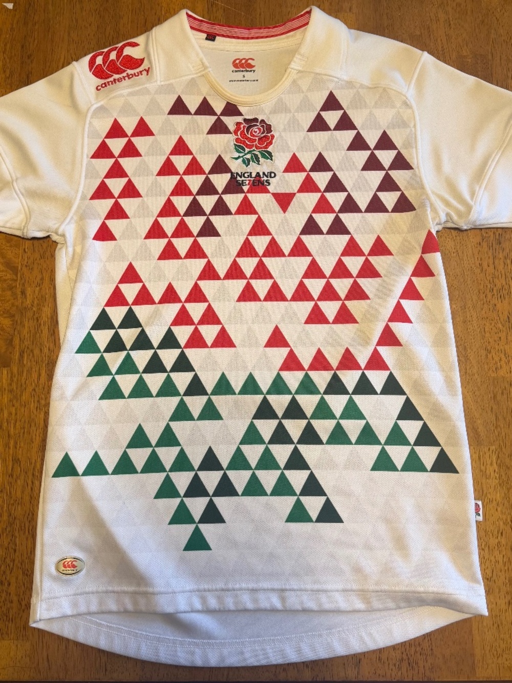 Canterbury England Sevens Rugby jersey Men's Small rose design